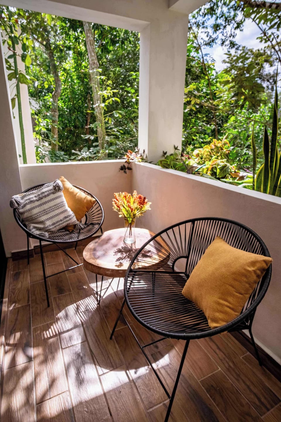 balcony