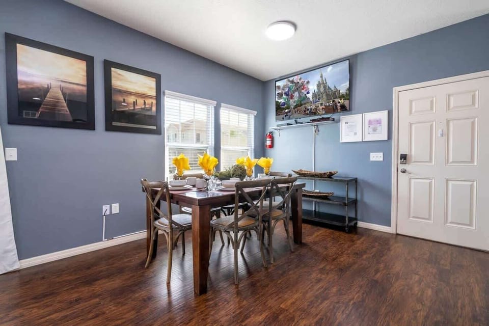 Dining Table w/ Six Seats