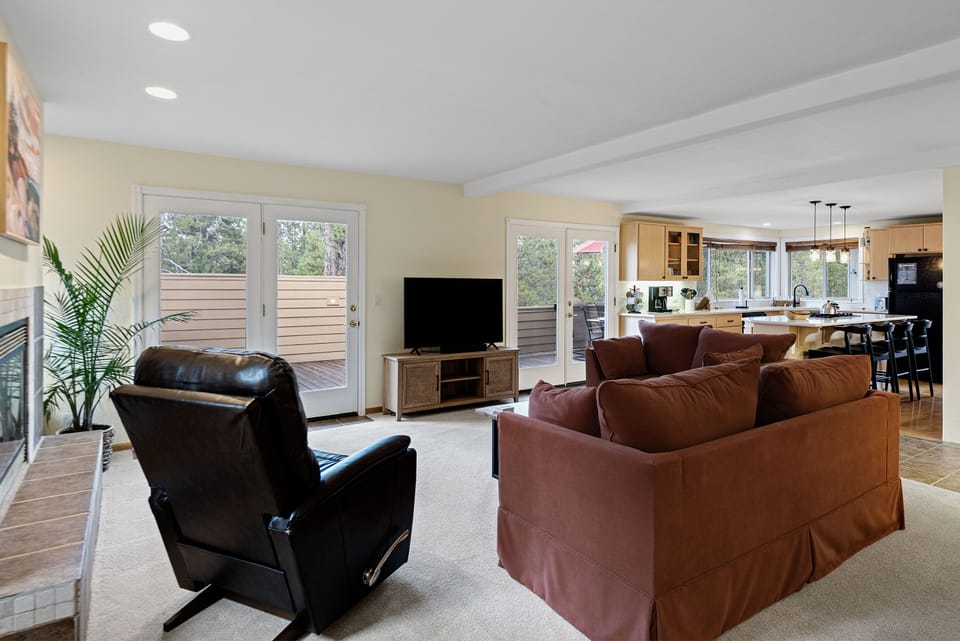 Living Room`