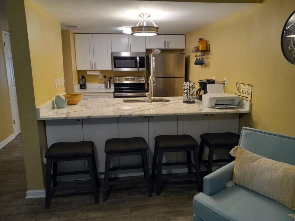 Breakfast Bar