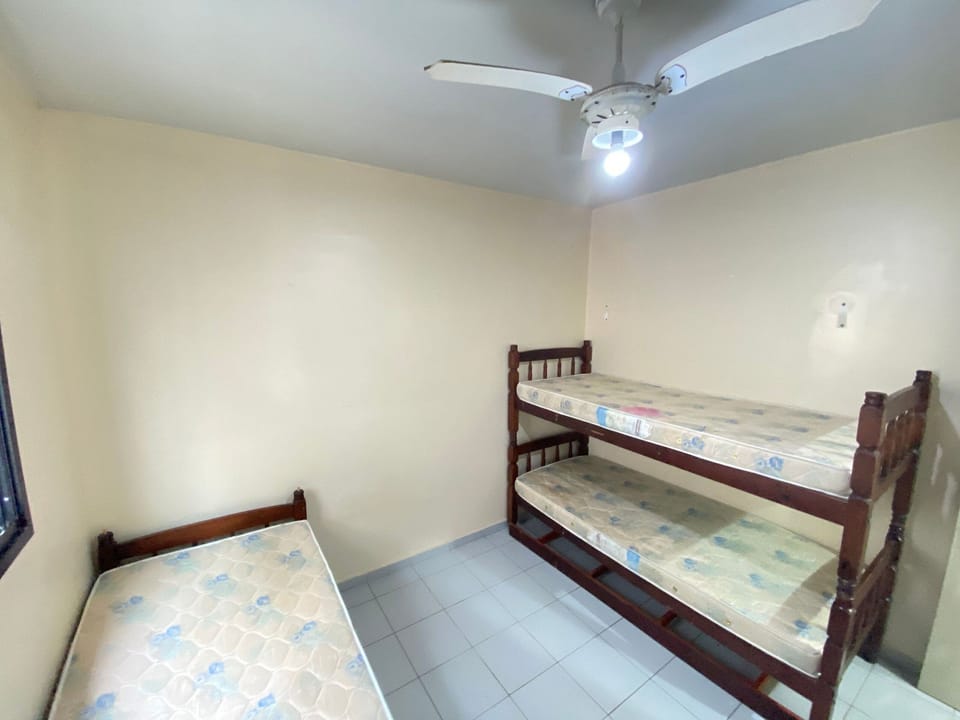 Photo of the whole room,Bedroom