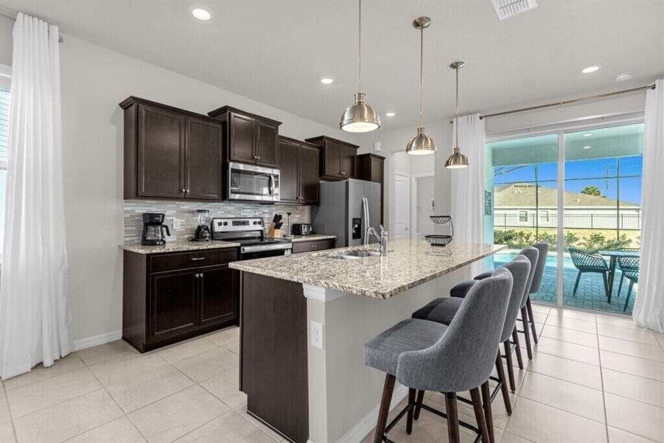 3297LilacWay(4)