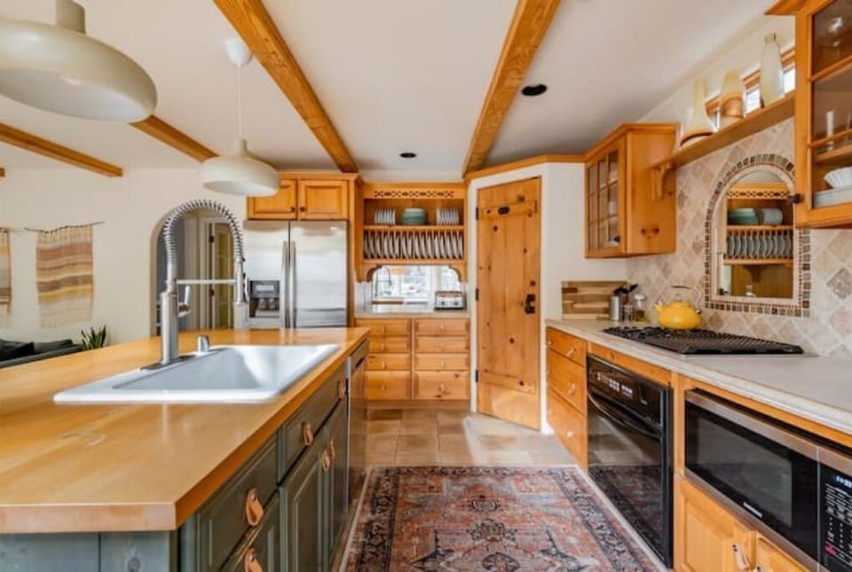 Well-equipped pantry with essentials and more than that.