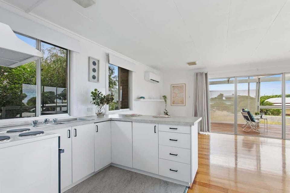 Open plan Kitchen & Living 