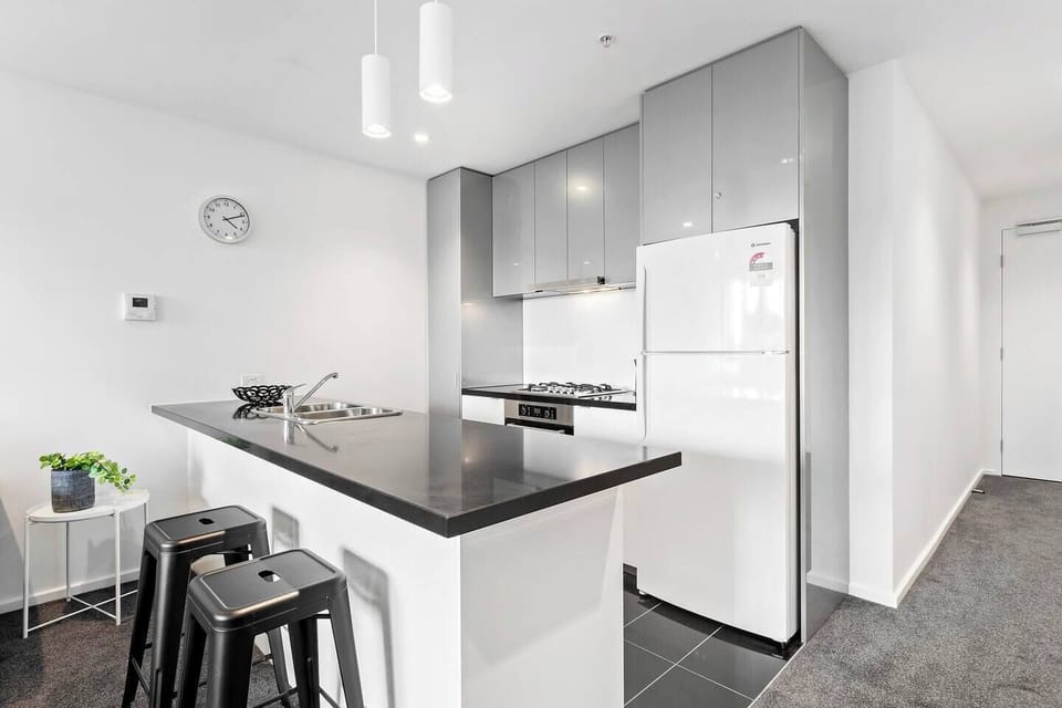 The kitchen is fully-equipped with everything you'll need. Grab a quick bite to eat at the breakfast bar, or set up your laptop and work from home.