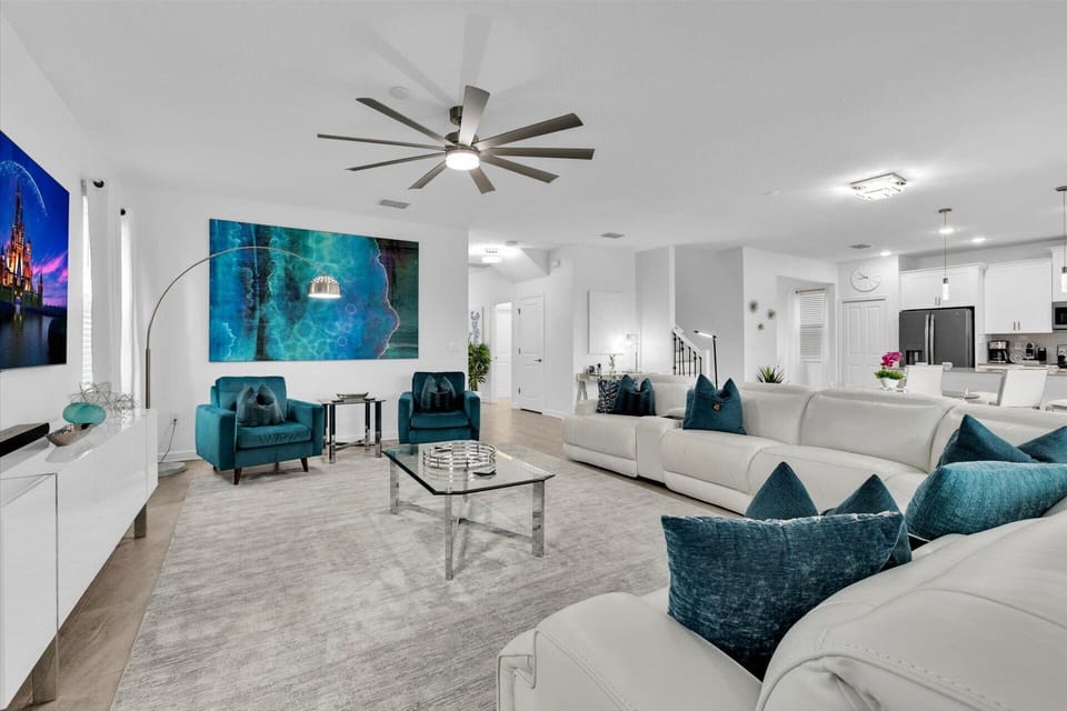 Living Room (Angle 2)