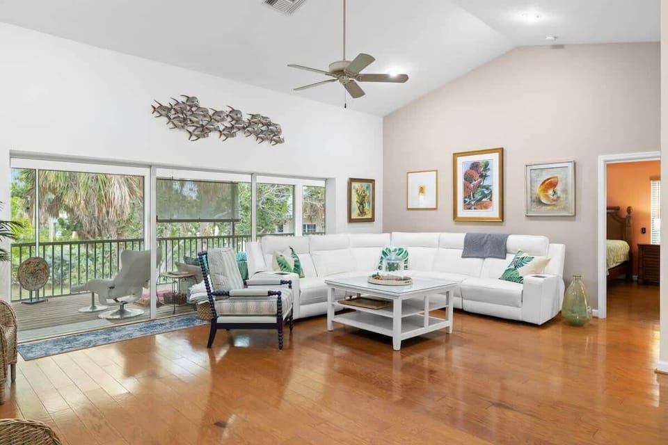 Huge sectional sofa and living room with vaulted ceilings