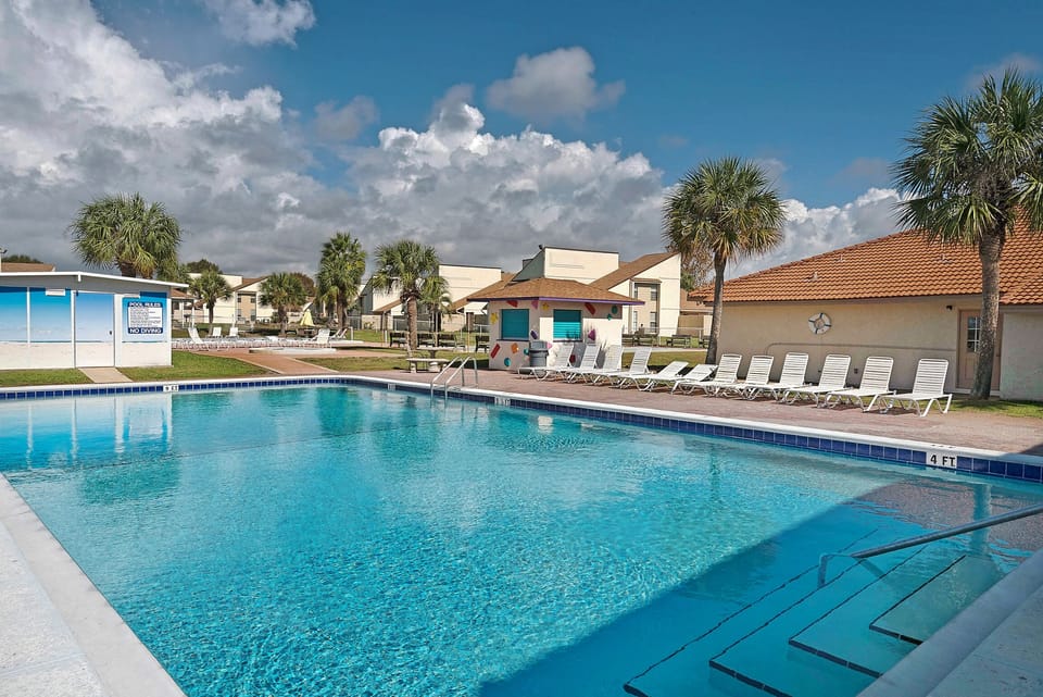 Horizon South Swimming pool