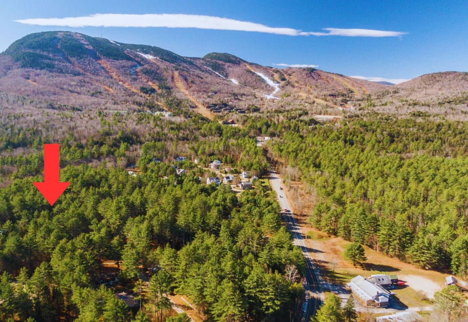 4 minute drive to Sunday River Ski Mountain