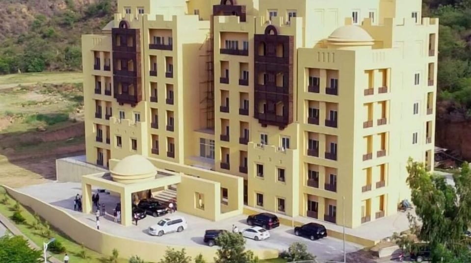 The Isometric View Of Tremezzo Apartments