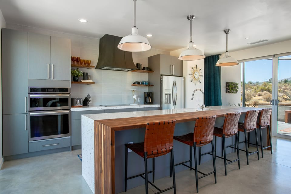 Large 10+ foot island with seating
