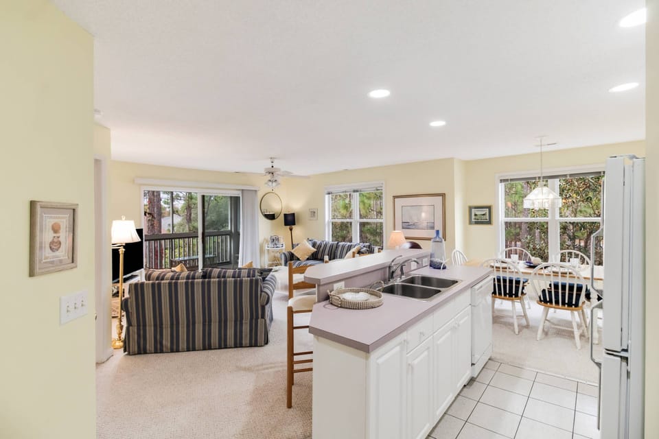 Comfortable sitting area off the kitchen