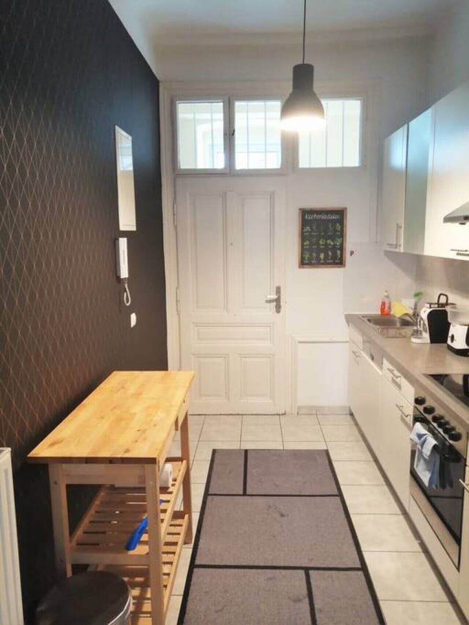 In this room, you`ll find a harmony of form and function, all thanks to Arbio Designers` vision, creating a space that`s a joy to work in and a pleasure to behold.