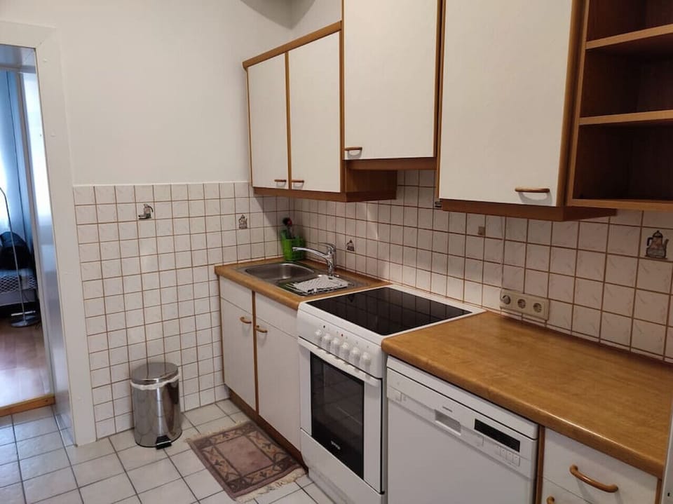 Welcome to the kitchen, where Arbio Designers have crafted a space that`s as inviting as it is efficient, perfect for cooking and socializing.