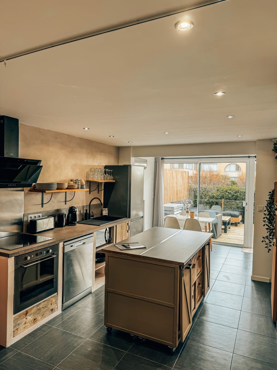 Private kitchen