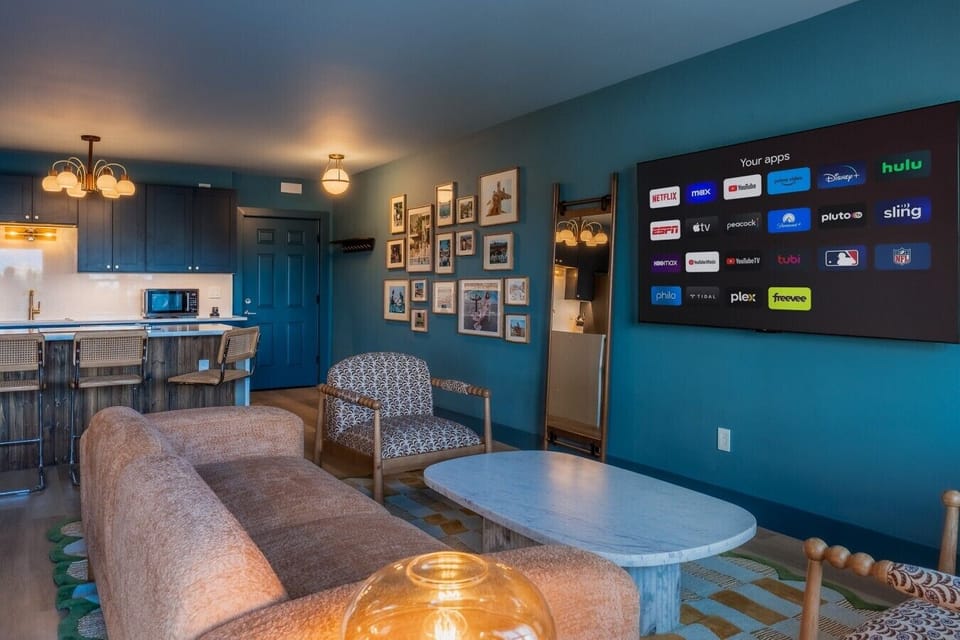 Clearwater Beach Designer Apartment 25