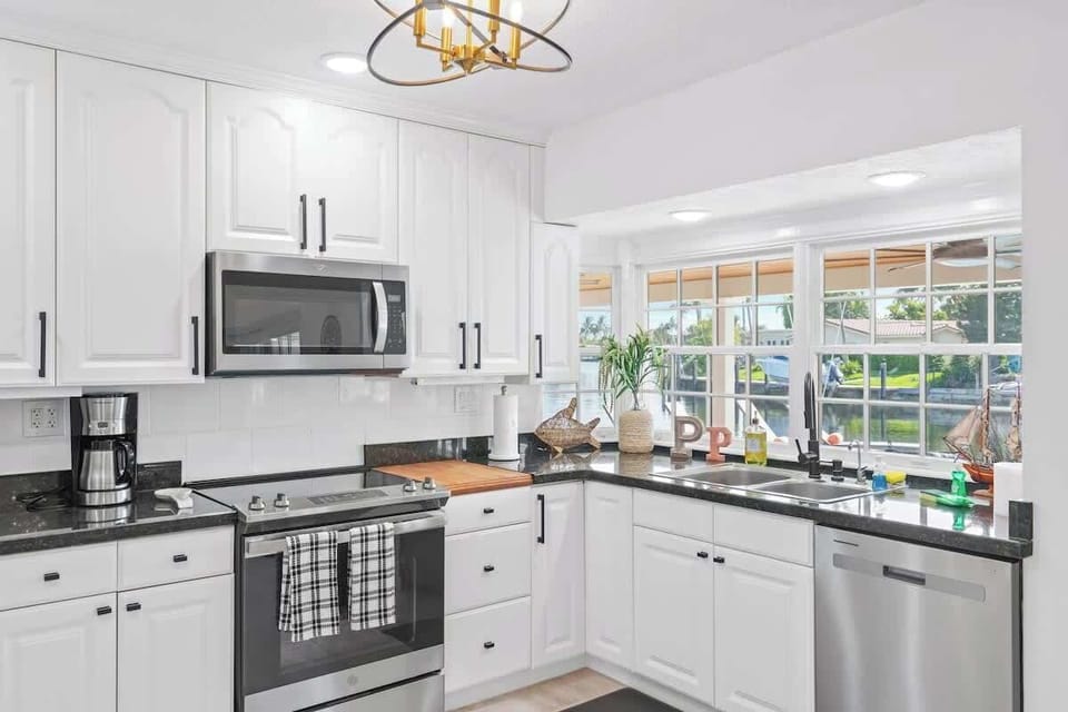 The kitchen has it all!