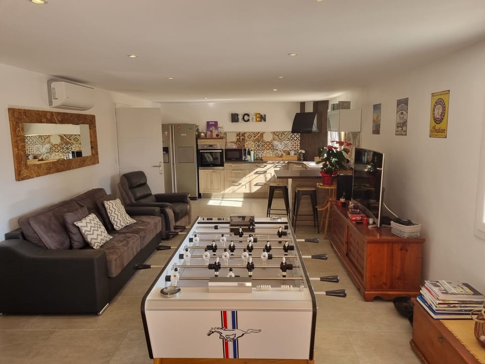 Game room