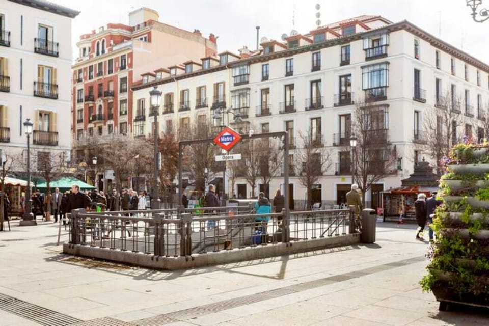 The Opera Metro -subway-underground station is right in the Isabel II Plaza