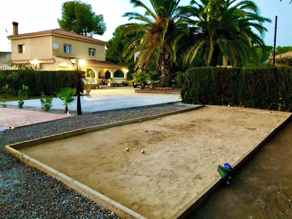Petanque strip