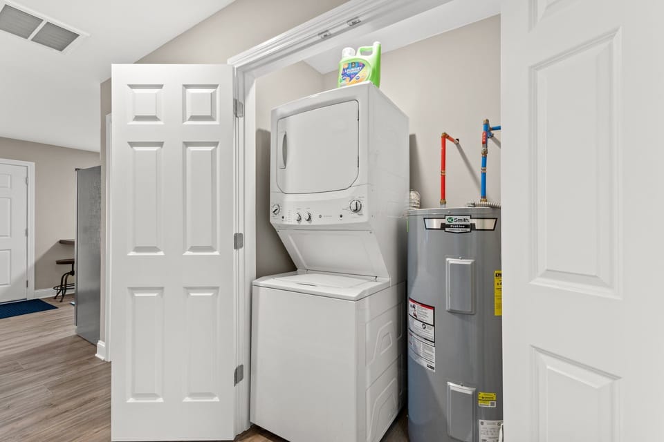 Washer & Dryer