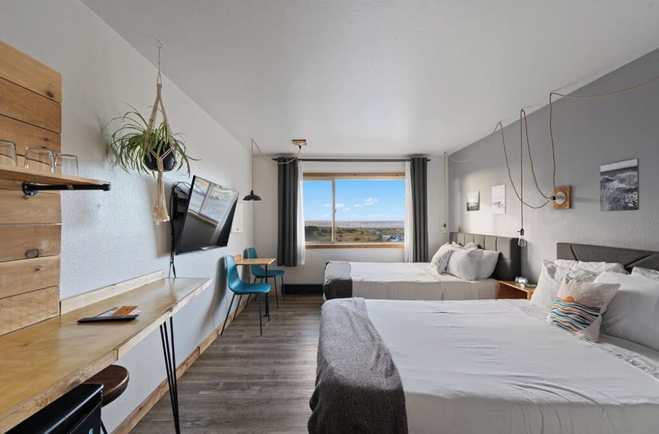 Bedroom. Interior and views may vary based on location and availability.