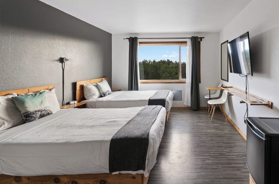Bedroom. Interior and views may vary based on location and availability.