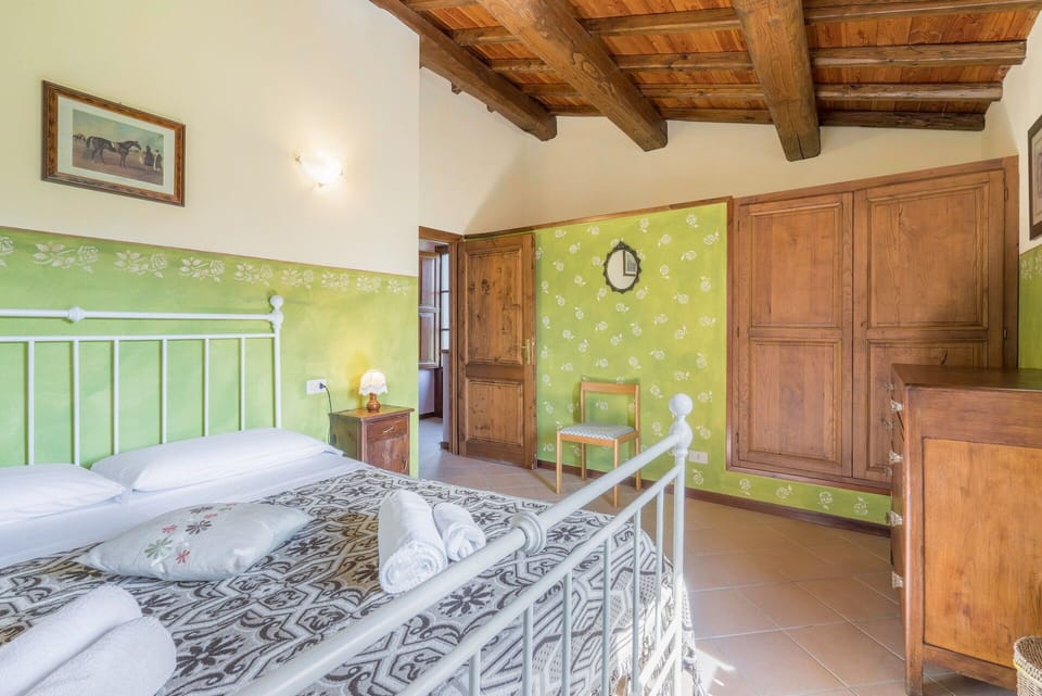 Autumn, Bedroom, Spring, Summer