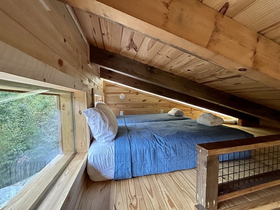Loft with two single beds
