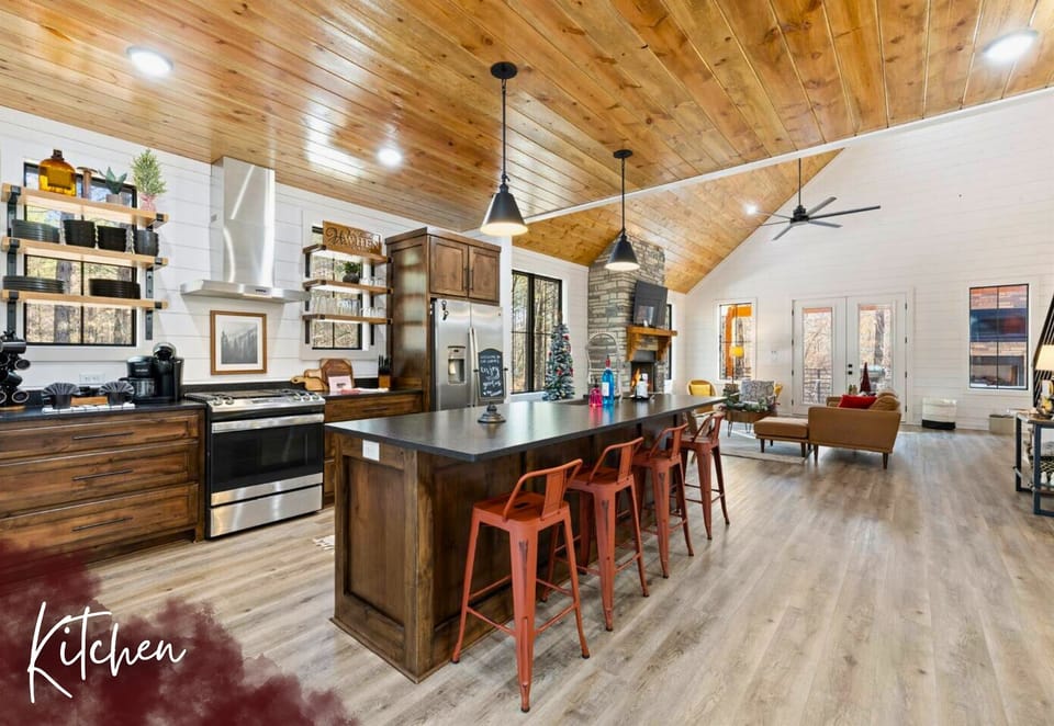 Step into this beautifully crafted kitchen, perfect for whipping up your favorite meals