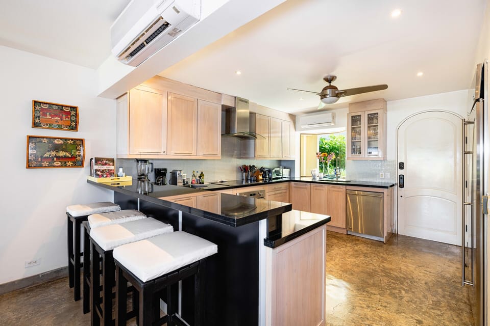 Kitchen Bar