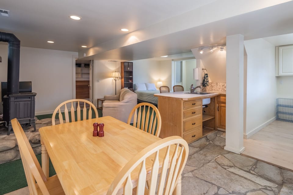 Dining area adjacent to kitchen.