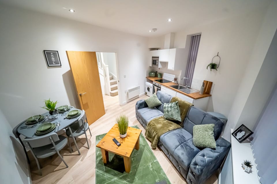 Living Room / Lounge