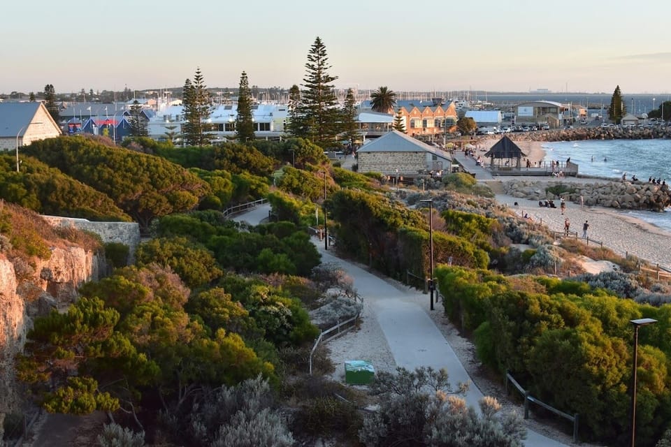 Bathers Beach Fremantle Central 