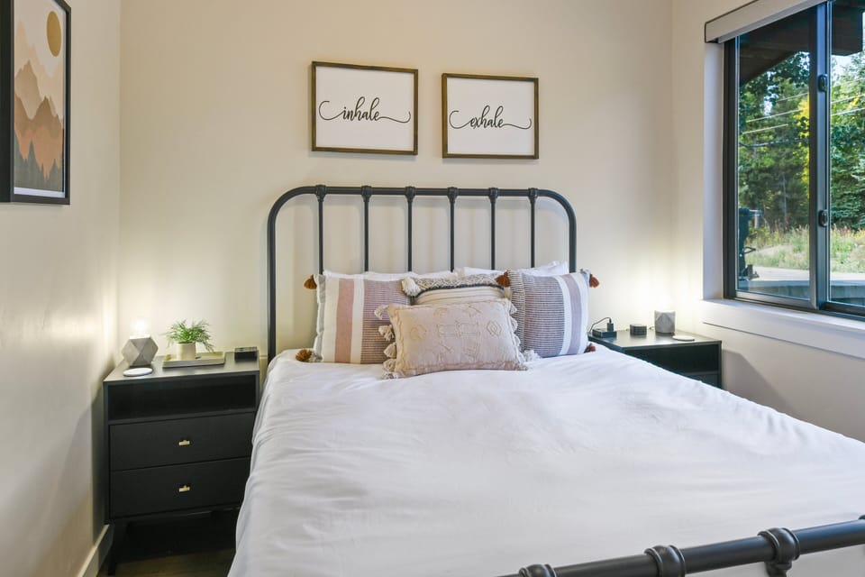 Second Queen Guest Room