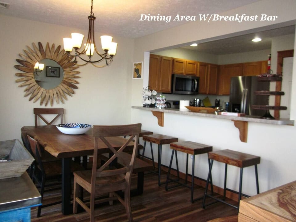 Relax & Enjoy Your Meals In This Lovely Setting!