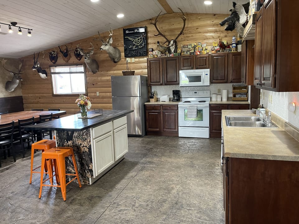 Kitchen island with 4 bar stools