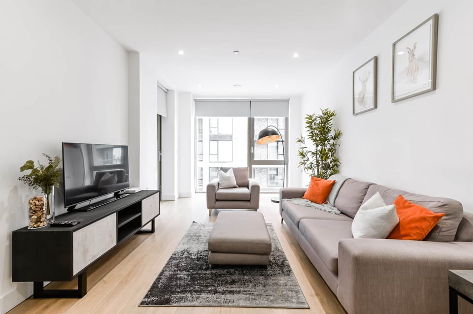 The OX - Two Bedrooms - Canary Wharf (2)