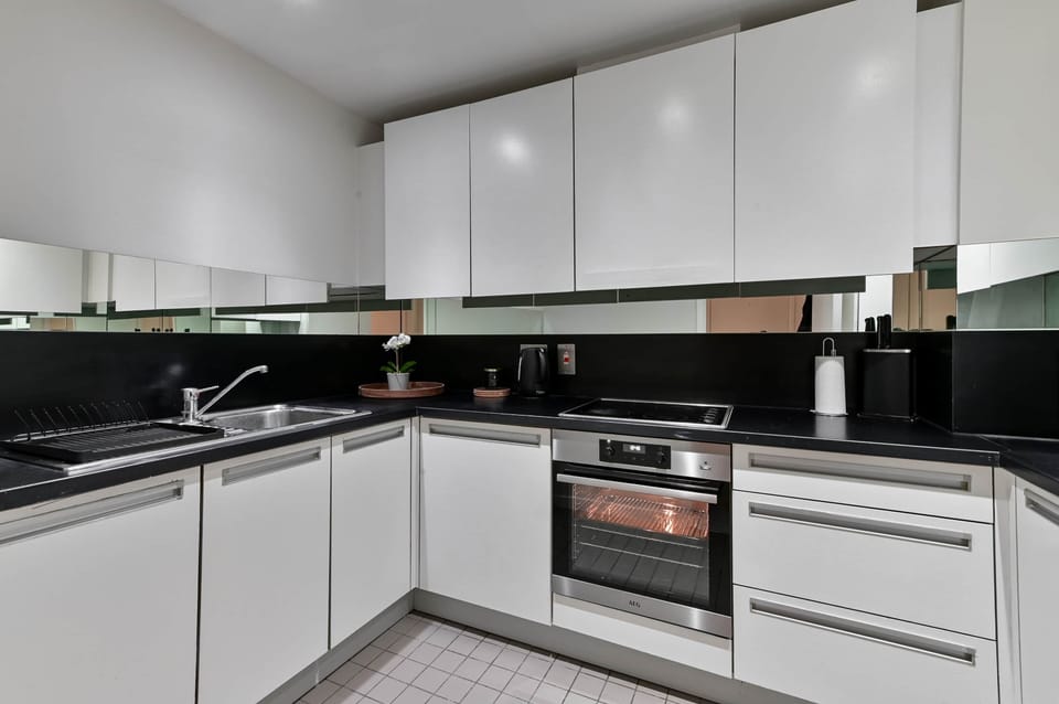 The Cosmo - Two Bed - Canary Wharf (7)