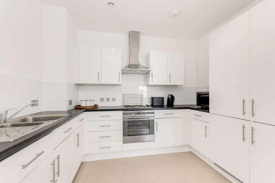 EastFerryRoad122F810 12