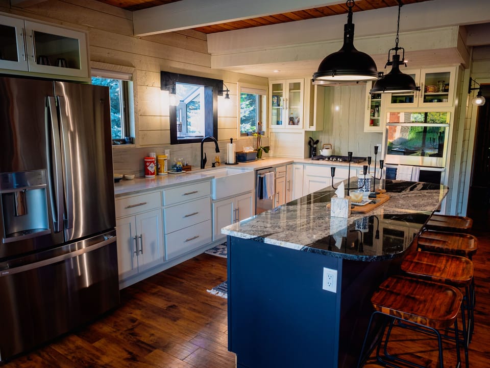 Kitchen | Grand Lodging Company - Chalet Alta | State Line (Wyoming) (3)