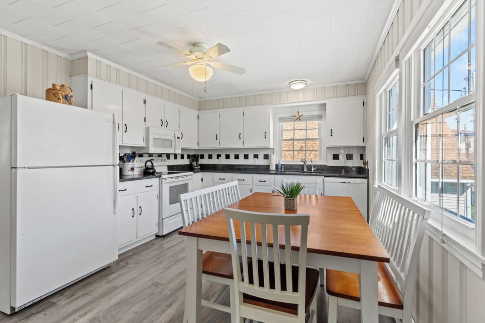 Drip Coffee maker and fully stocked kitchen