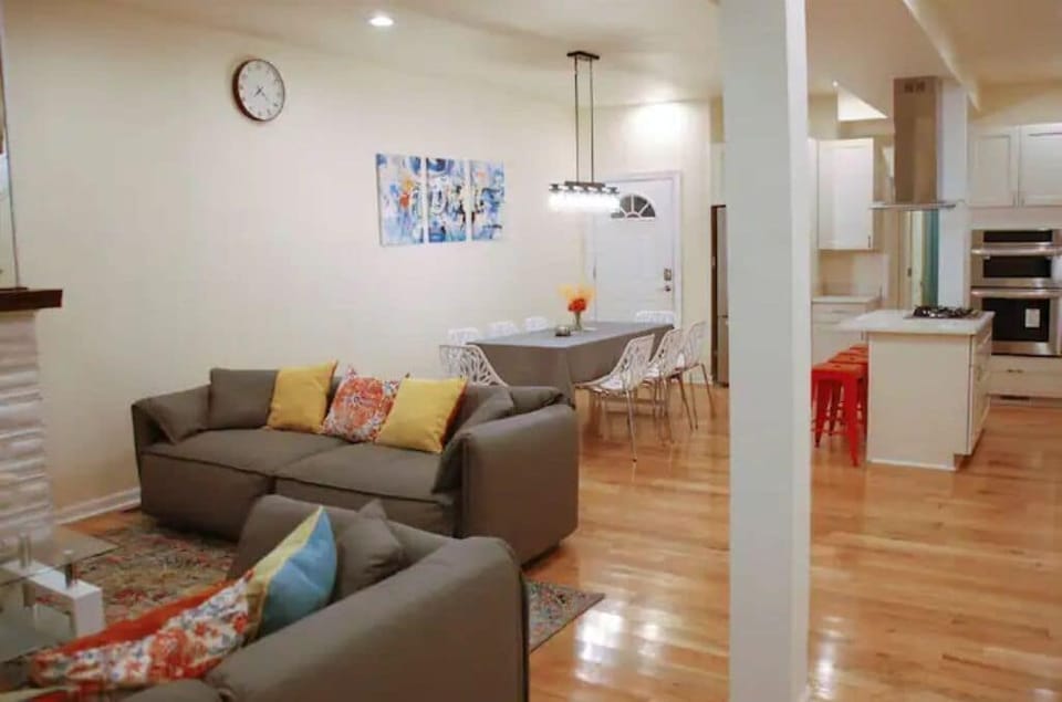 1. Open space on the first floor