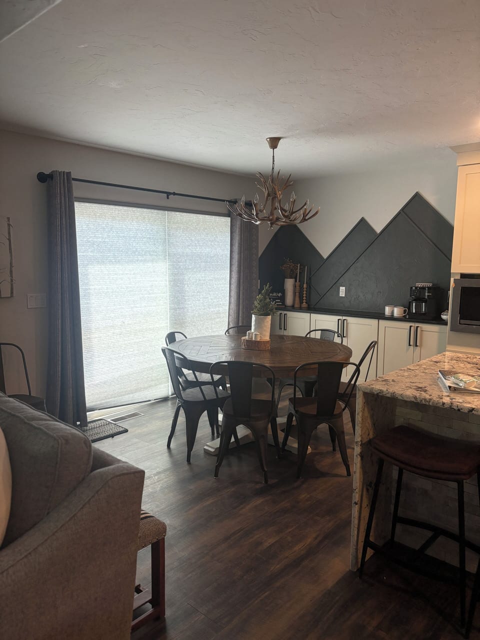 Newly Renovated Coffee Bar, Dining Area