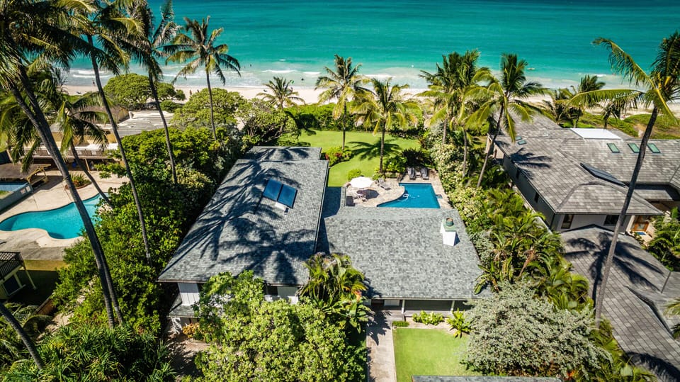 Welcome to Kailua Beach Villa with direct beach access