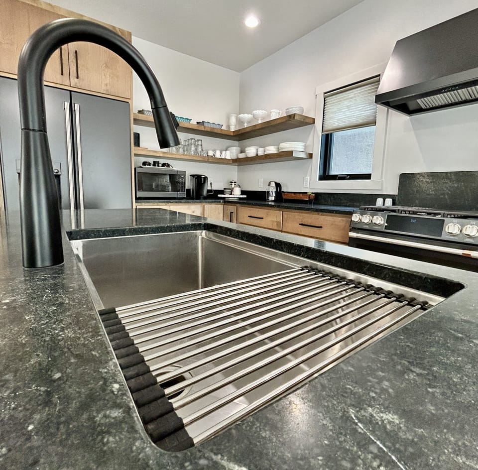 Generous kitchen sink