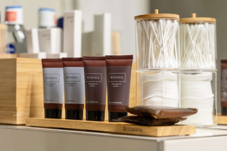 Bathroom amenities