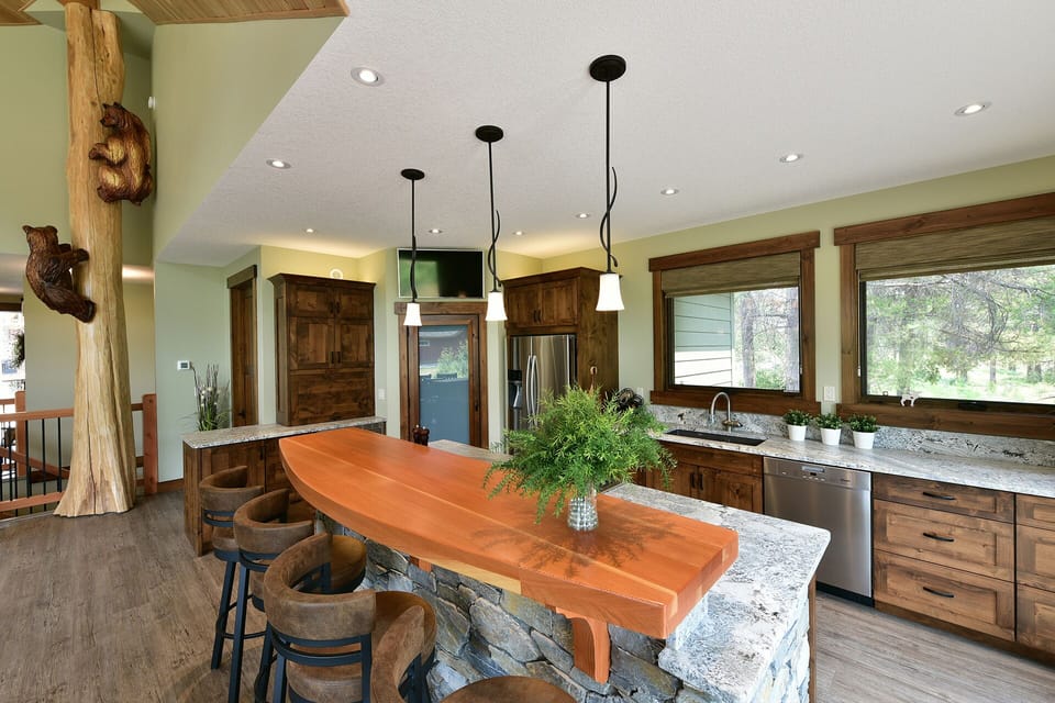 Experience the ultimate culinary convenience in our luxurious kitchen, fully equipped with everything you need to create memorable family meals during your vacation.