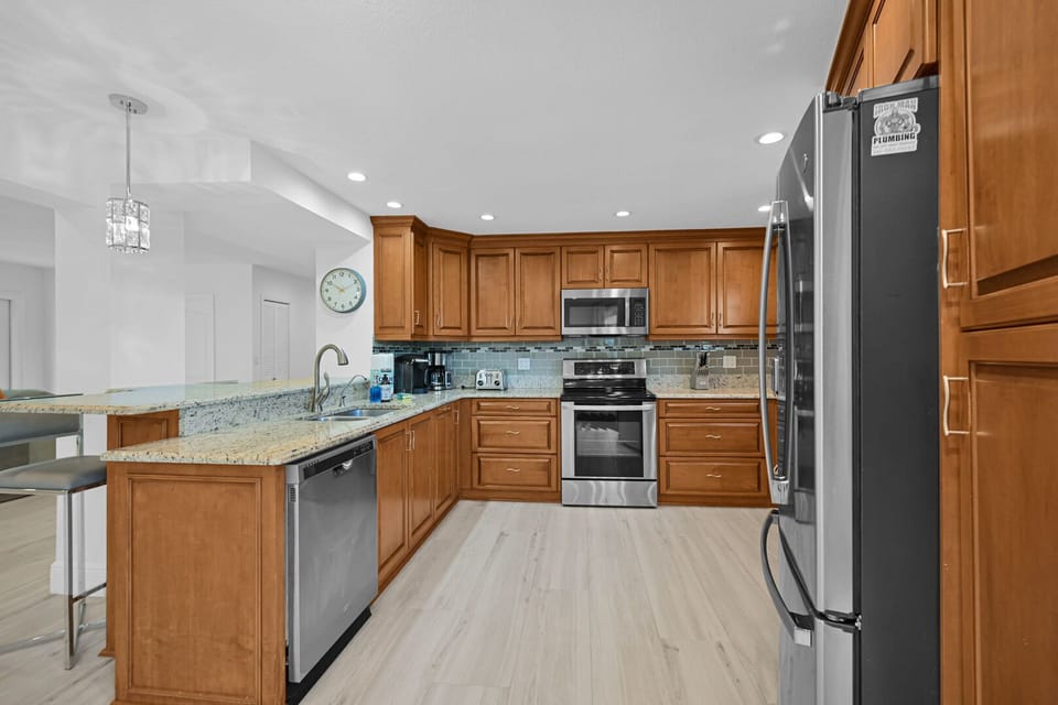 Keurig and regular drip coffee maker supplied