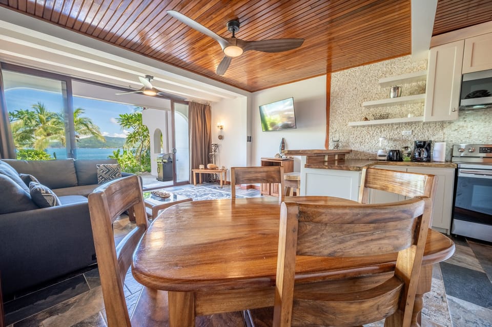 Savor cuisine and drinks paired with a breathtaking backdrop of lush greenery, ocean waves, and enchanting mountain views!